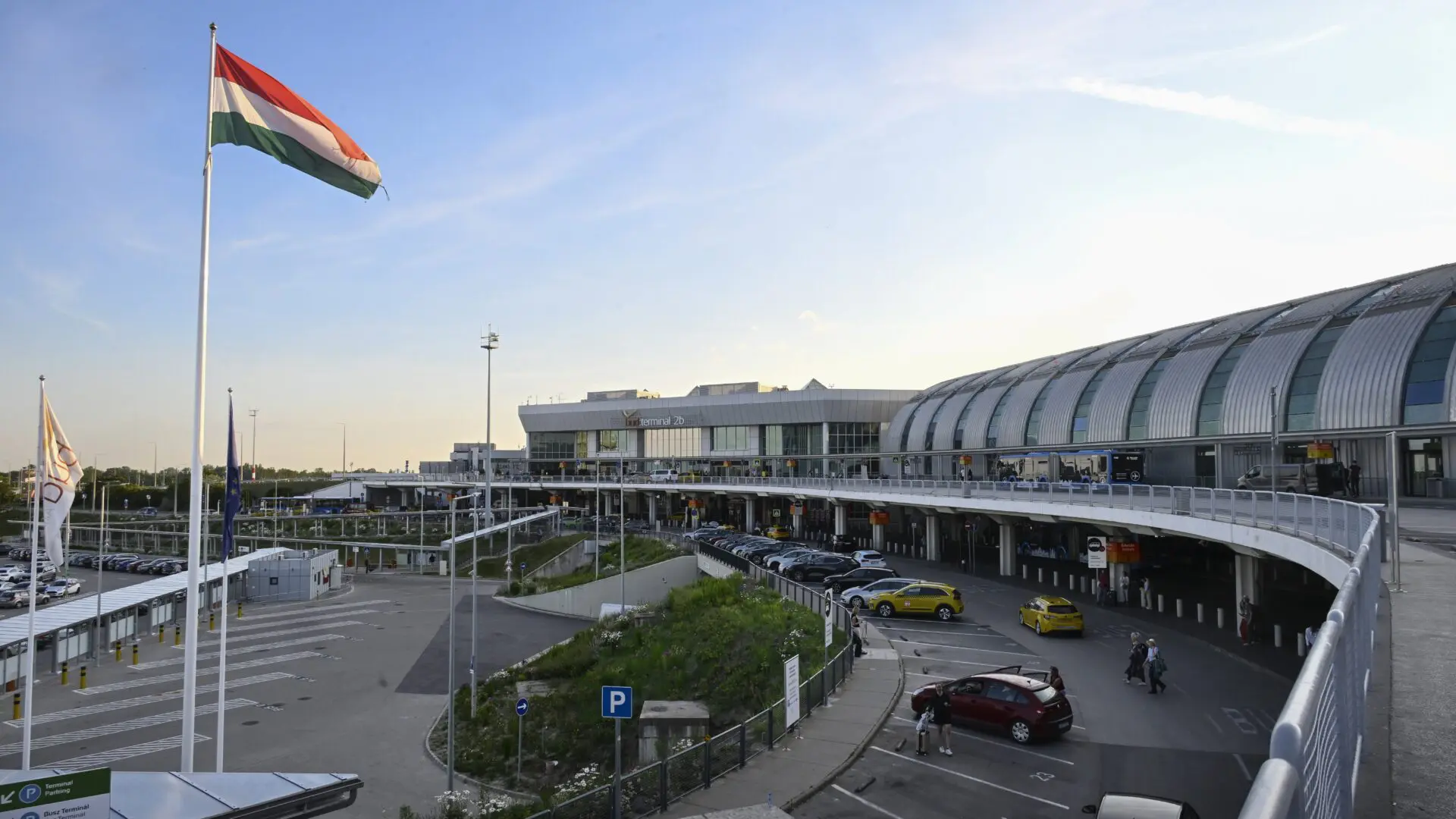 Budapest Ferenc Liszt International Airport, BUD